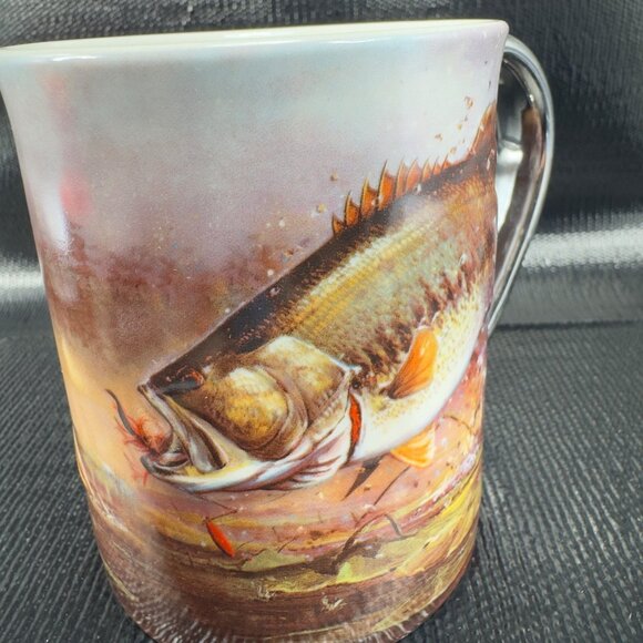 Rivers Edge Products 3D Ceramic Coffee Mug Cup 15 Oz Fishing Scene Silver Handle - Picture 8 of 15